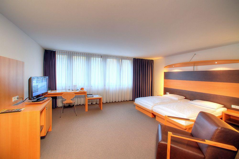 Hotel Berlin Sindelfingen Extérieur photo